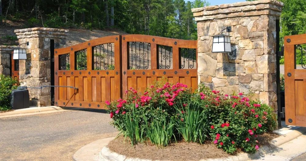 portail motorisé à Saint-Nazaire